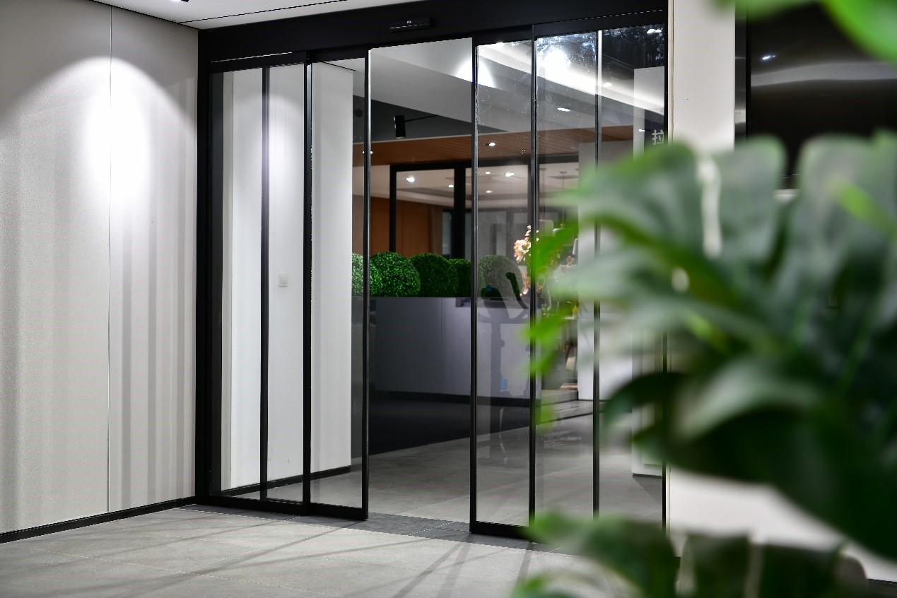 1658737922623299.jpg 13.jpg